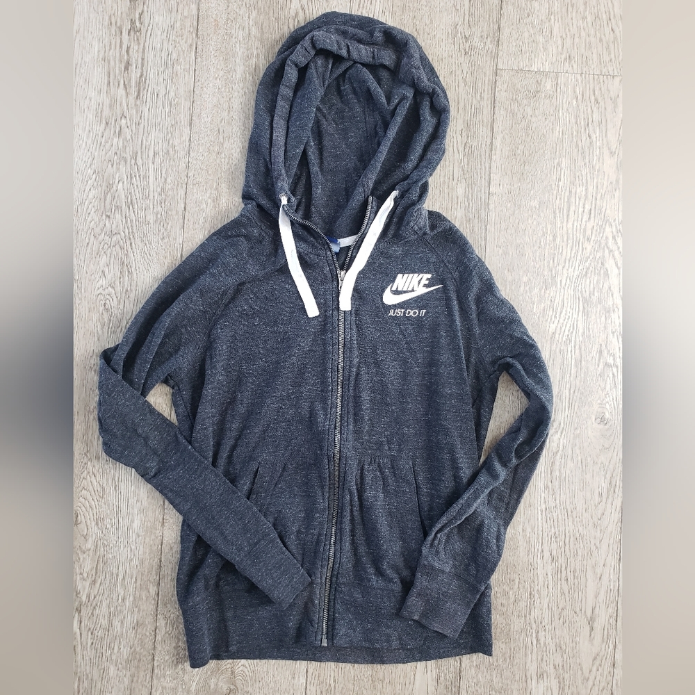 Nike Womens Medium Lightweight Full Length Zipper Hoodie